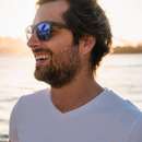 Handsome, tall and tanned guy wants to meet shy woman in Cornwall